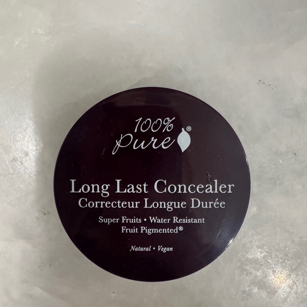 100% Pure Long Last Concealer - Alpine Rose (dark brown compact)